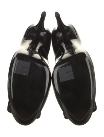 Roger Vivier Patent Leather Pumps