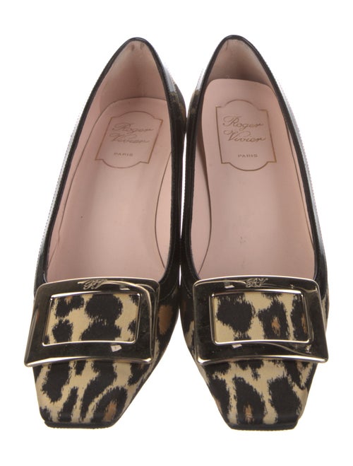 Roger Vivier Canvas Animal Print Pumps
