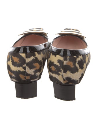 Roger Vivier Canvas Animal Print Pumps