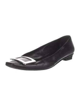 Roger Vivier Leather Flats