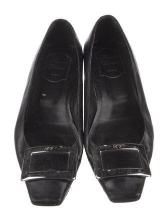 Roger Vivier Leather Flats