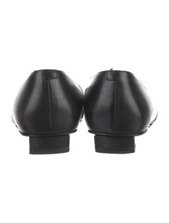 Roger Vivier Leather Flats