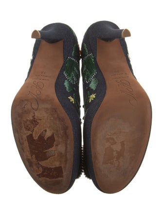 Roger Vivier Denim Printed Pumps
