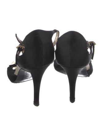 Roger Vivier Satin Crystal Embellishments T-Strap Sandals