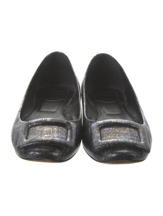 Roger Vivier Leather Flats