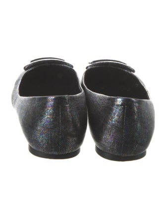 Roger Vivier Leather Flats