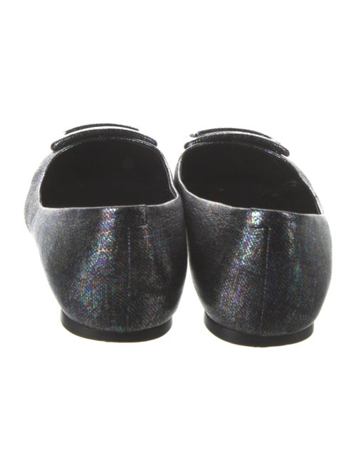 Roger Vivier Leather Flats