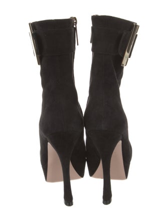 Roger Vivier Suede Boots