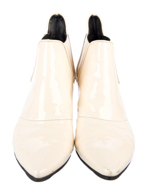 Roger Vivier Patent Leather Boots