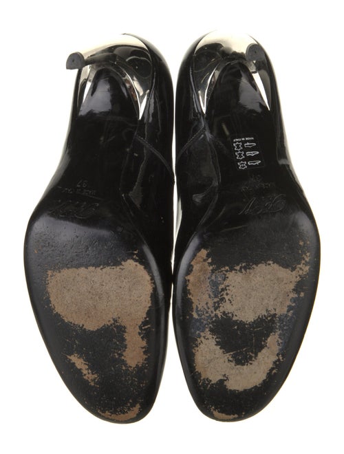 Roger Vivier Patent Leather Pumps