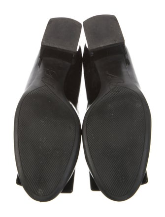 Roger Vivier Patent Leather Pumps