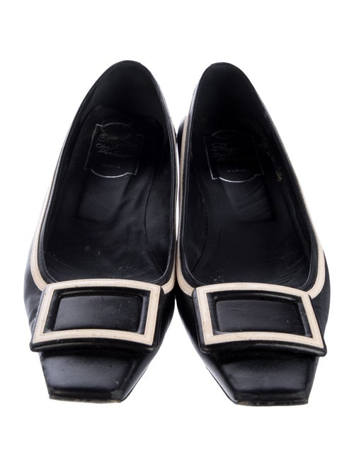 Roger Vivier Leather Flats