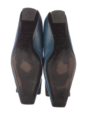Roger Vivier Leather Pumps