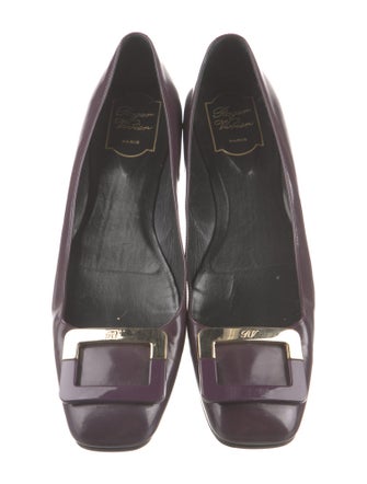 Roger Vivier Leather Flats