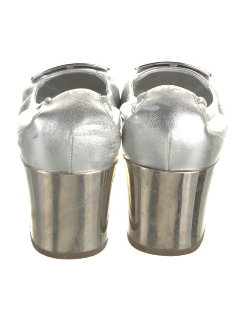 Roger Vivier Leather Slingback Pumps