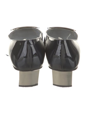 Roger Vivier Patent Leather Pumps