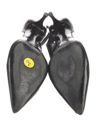 Roger Vivier Leather Chain-Link Accents Slingback Pumps