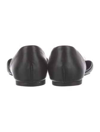 Roger Vivier Leather Chain-Link Accents D'Orsay Flats