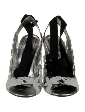 Roger Vivier PVC Colorblock Pattern Pumps