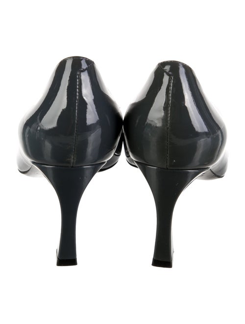 Roger Vivier Leather Pumps