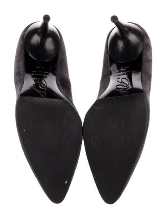 Roger Vivier Suede Pumps