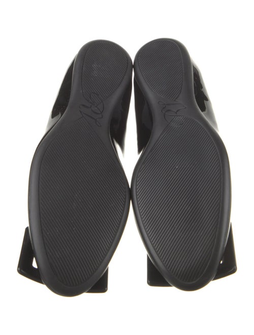 Roger Vivier Patent Leather Ballet Flats