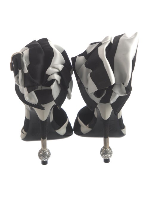 Roger Vivier Satin Printed D'Orsay Pumps