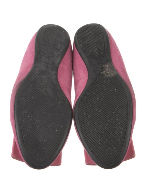 Roger Vivier Signature Logo Suede Ballet Flats