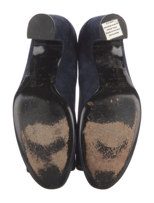 Roger Vivier Suede Pumps