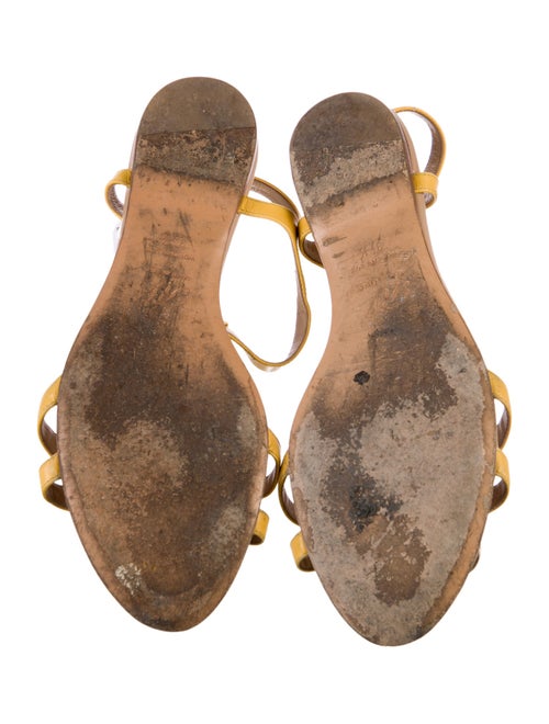 Roger Vivier Leather T-Strap Sandals