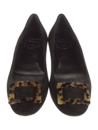 Roger Vivier Suede Flats
