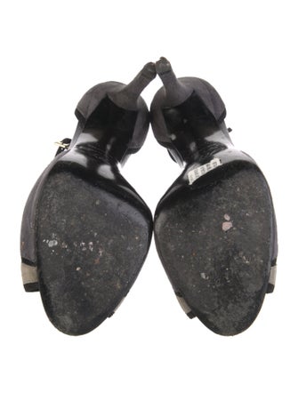 Roger Vivier Suede Colorblock Pattern T-Strap Sandals