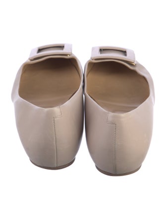 Roger Vivier Leather Ballet Flats