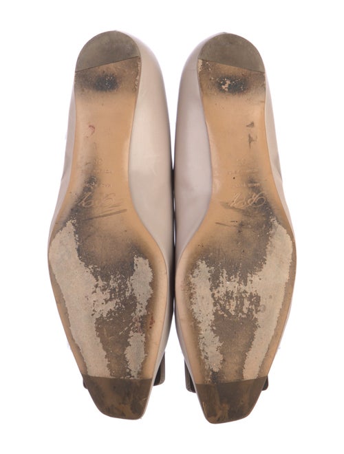 Roger Vivier Leather Ballet Flats