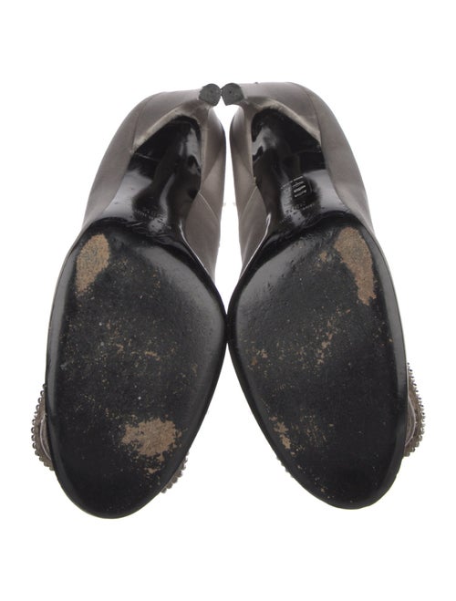 Roger Vivier Satin Crystal Embellishments Pumps