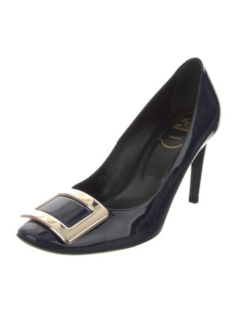 Roger Vivier Signature Logo Patent Leather Pumps