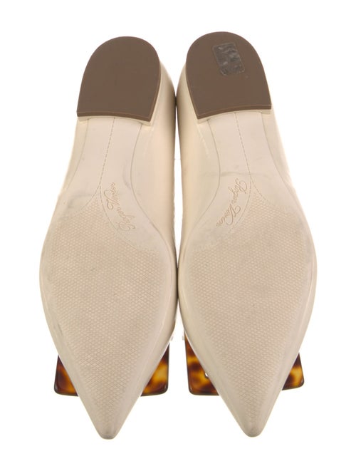 Roger Vivier Leather Ballet Flats