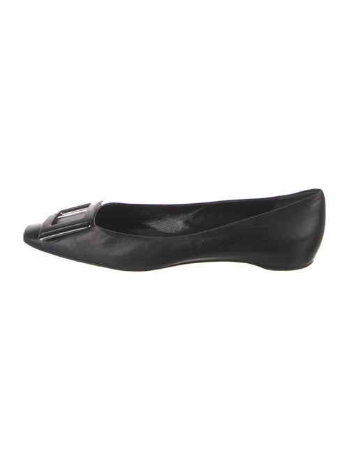Roger Vivier Leather Flats