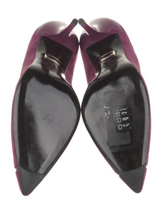 Roger Vivier Suede Pumps
