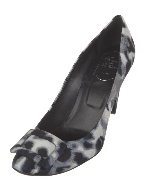 Roger Vivier Printed Pumps