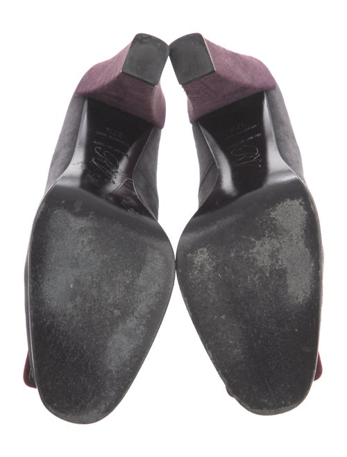 Roger Vivier Suede Colorblock Pattern Pumps