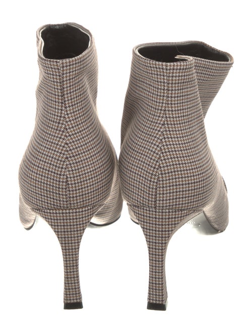 Roger Vivier Houndstooth Print Boots
