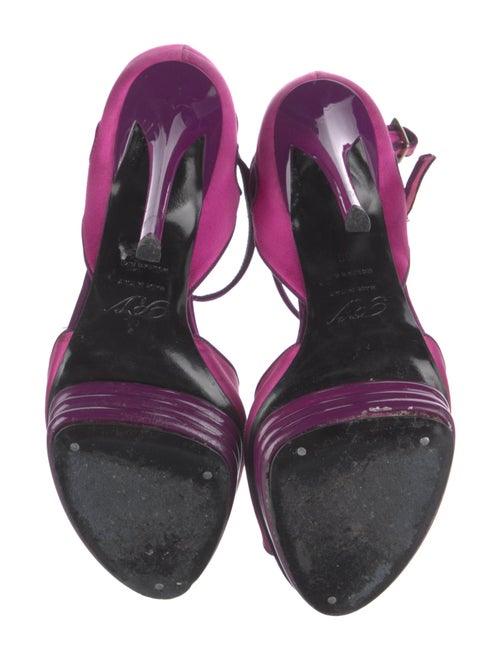 Roger Vivier Satin T-Strap Sandals