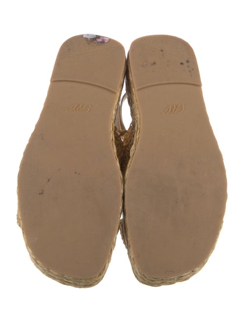Roger Vivier Straw Crystal Embellishments Espadrilles