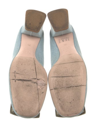 Roger Vivier Denim Pumps