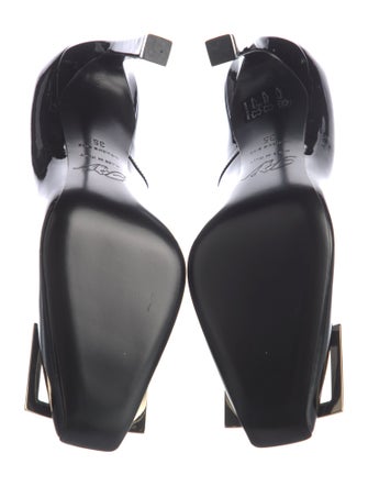 Roger Vivier Patent Leather Pumps