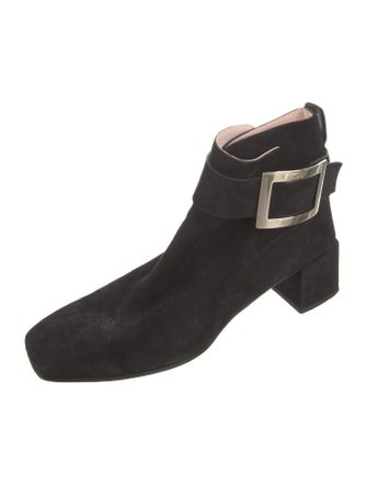 Roger Vivier Suede Pumps