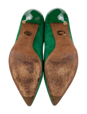 Roger Vivier Suede Pumps