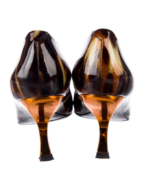 Roger Vivier Patent Leather Printed D'Orsay Pumps