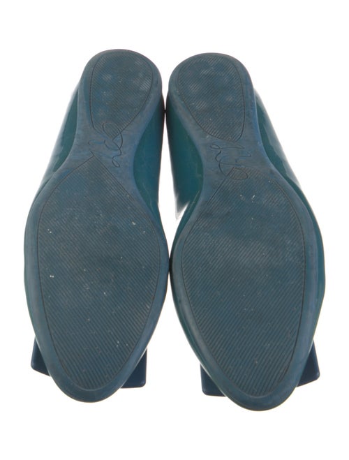 Roger Vivier Patent Leather Flats